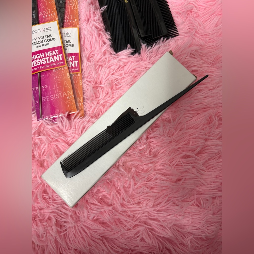 2 Hot Tools Marcel Curling Irons & Combs - Picture 5 of 7